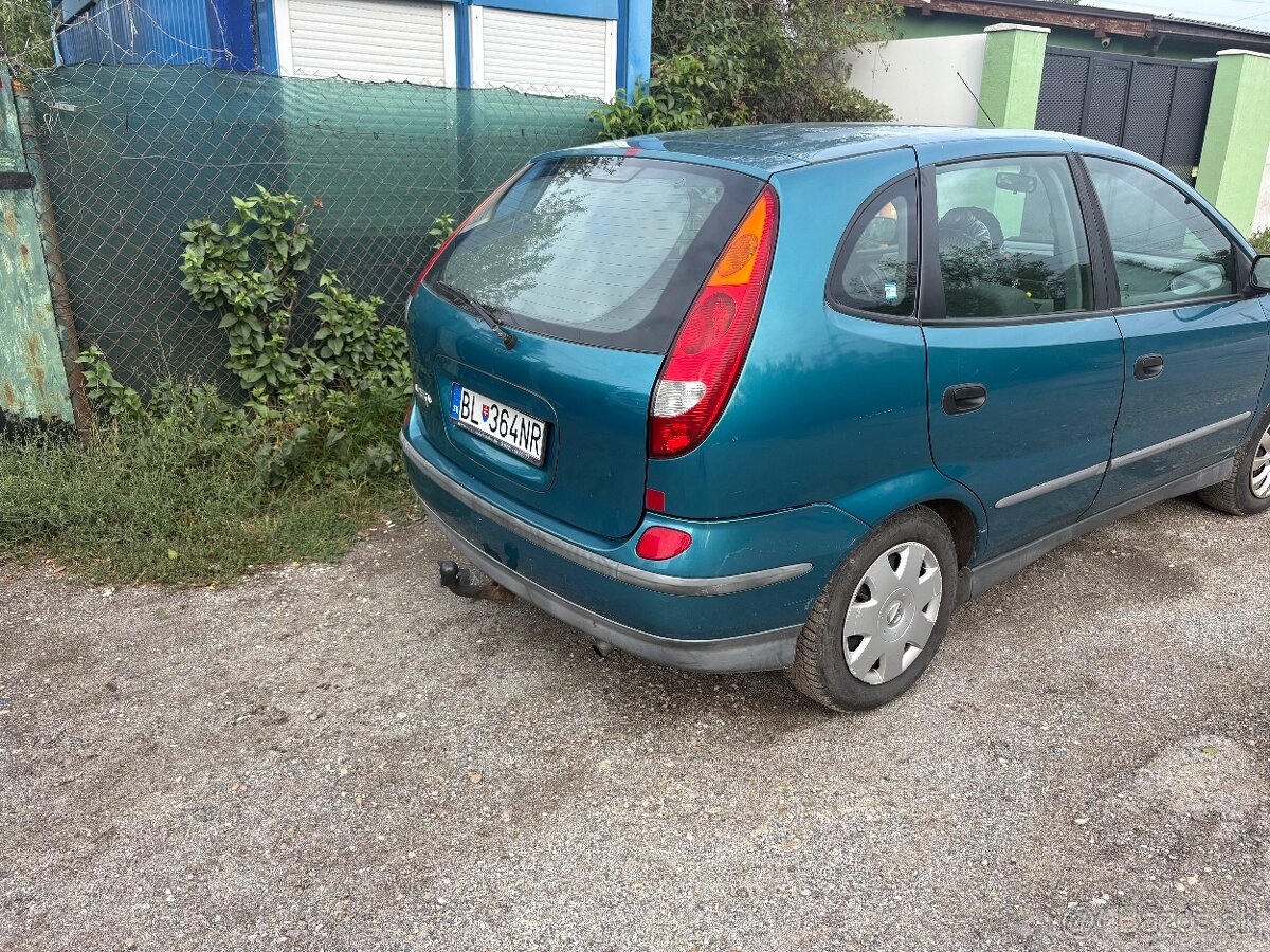 Almera tino 2,2 dci - 3