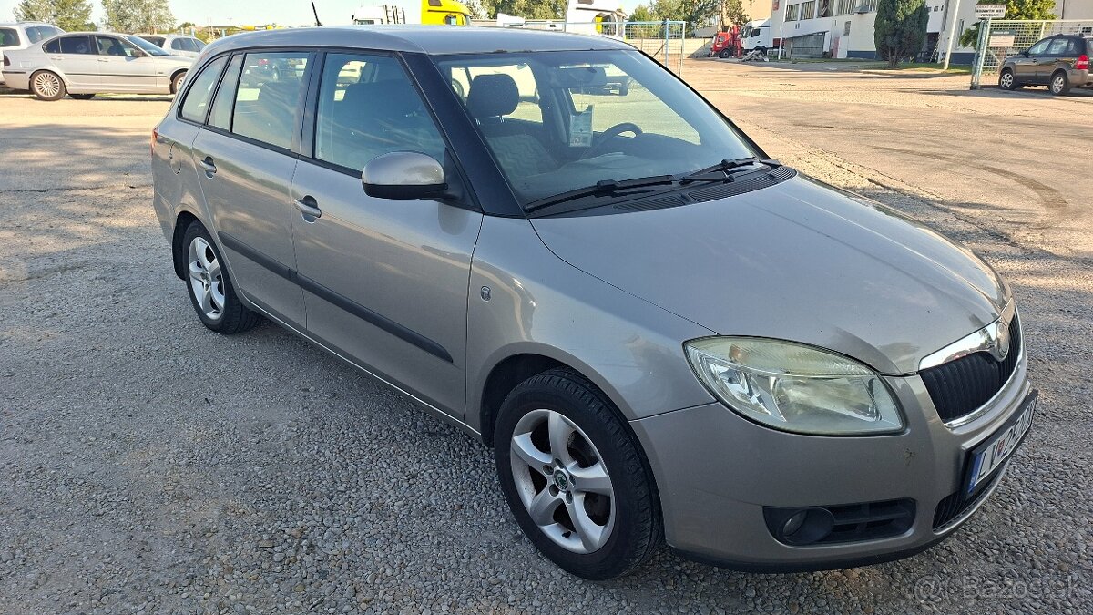 ŠKODA FÁBIA COMBI 1.2 12V - 3