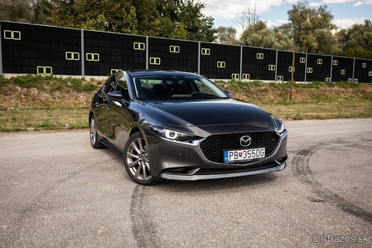 Mazda 3 2.0 Skyactiv G122 Plus - 3