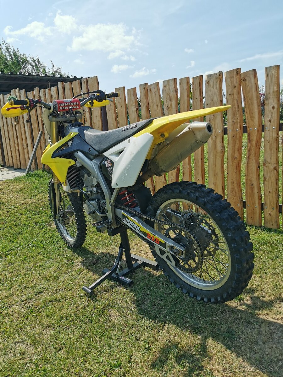 SUZUKI RMZ 450
