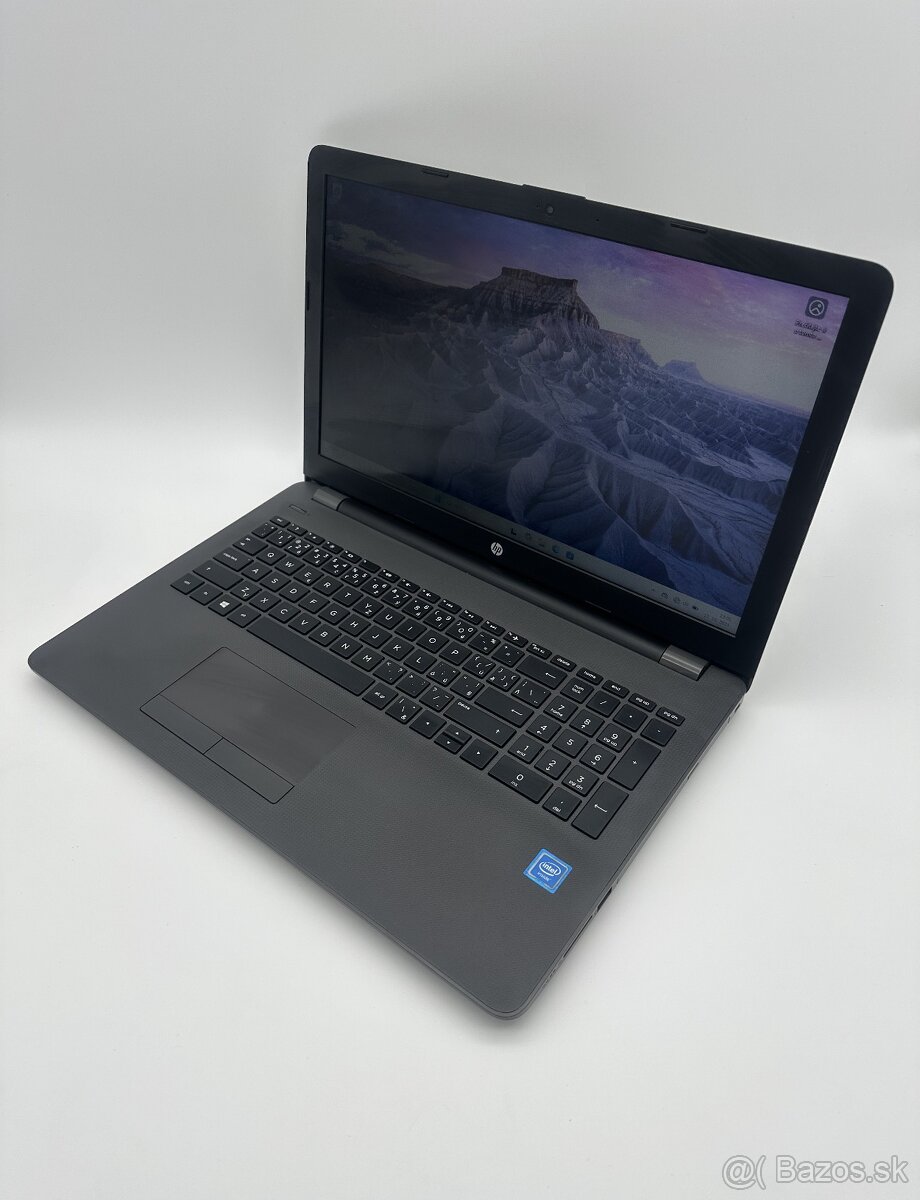 HP 250 G6 15,6" (Win11 / 4GB / 256GB SSD) Čierny - 3