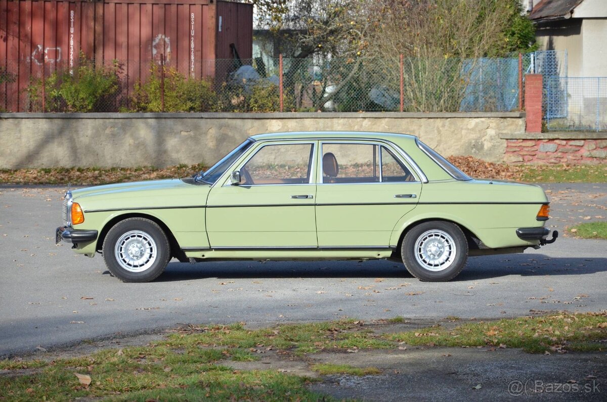 Mercedes-Benz W123 300D 1976 - 3