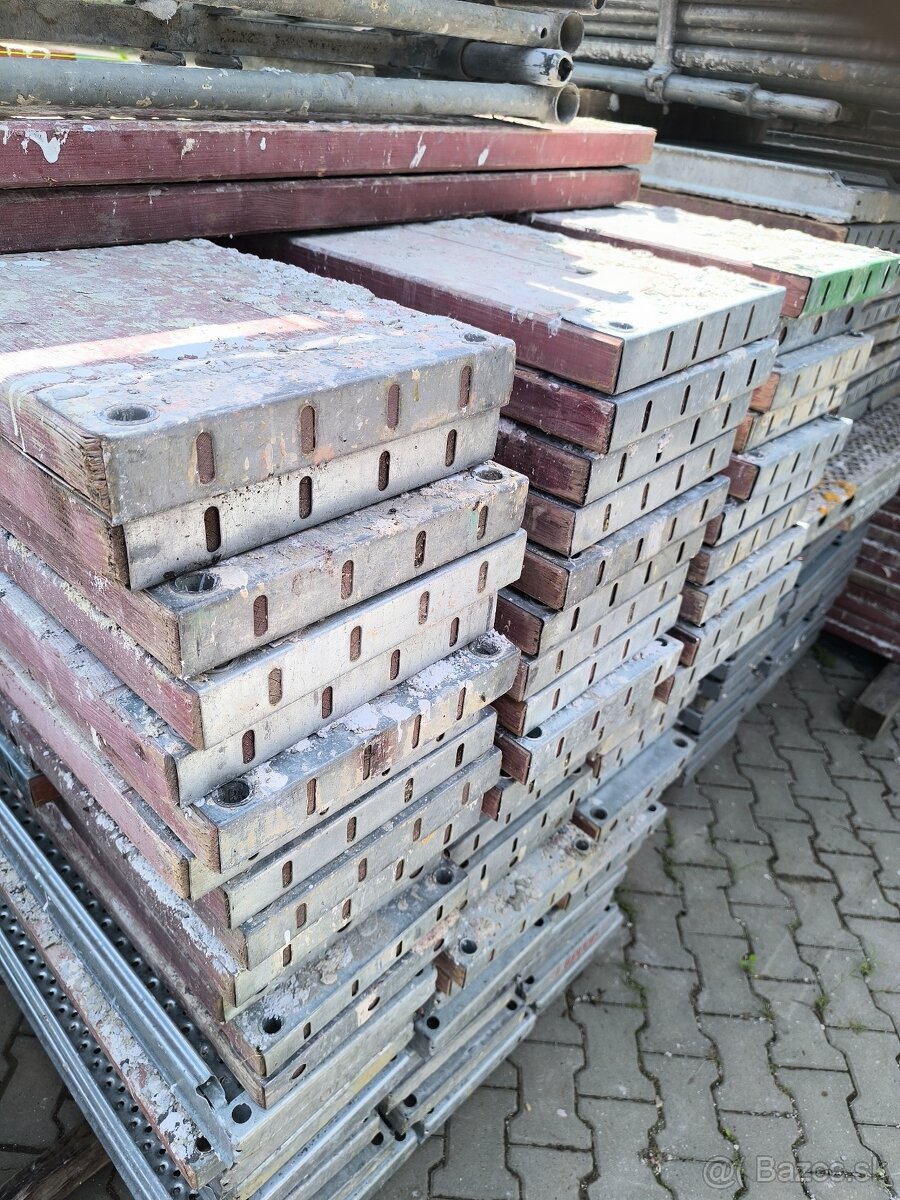 Lešenarske podlahy Plettac - 3