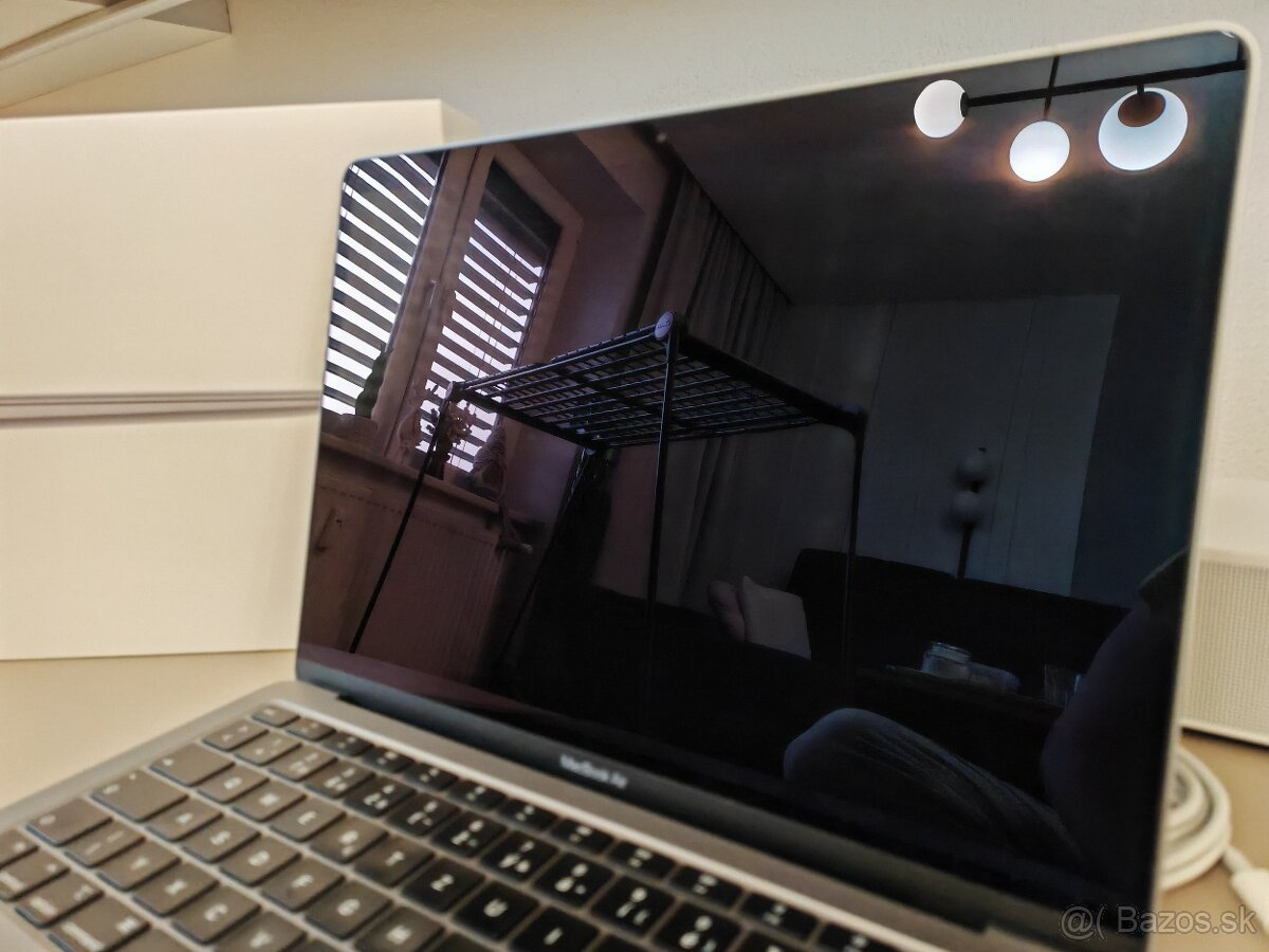 Apple Macbook Air 13 M1 - 3