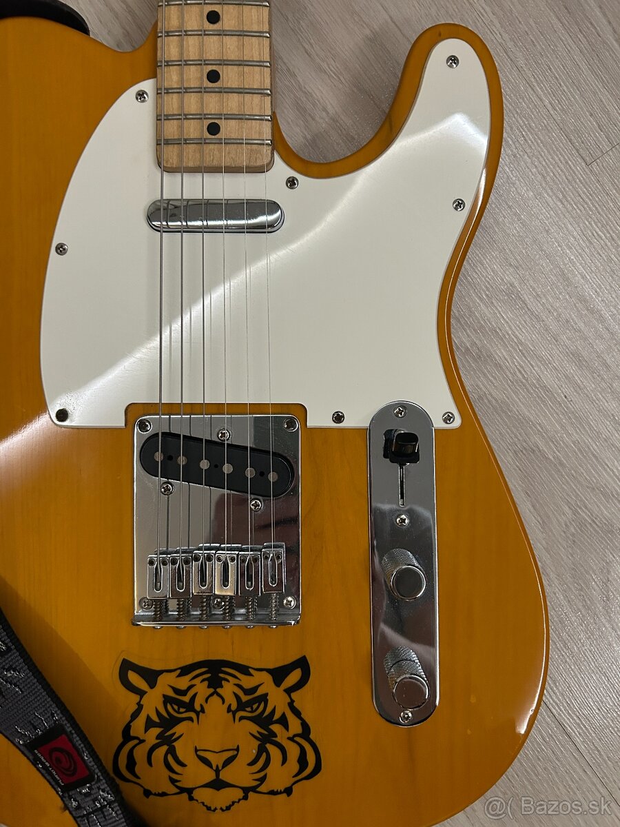 Squier Telecaster - 3