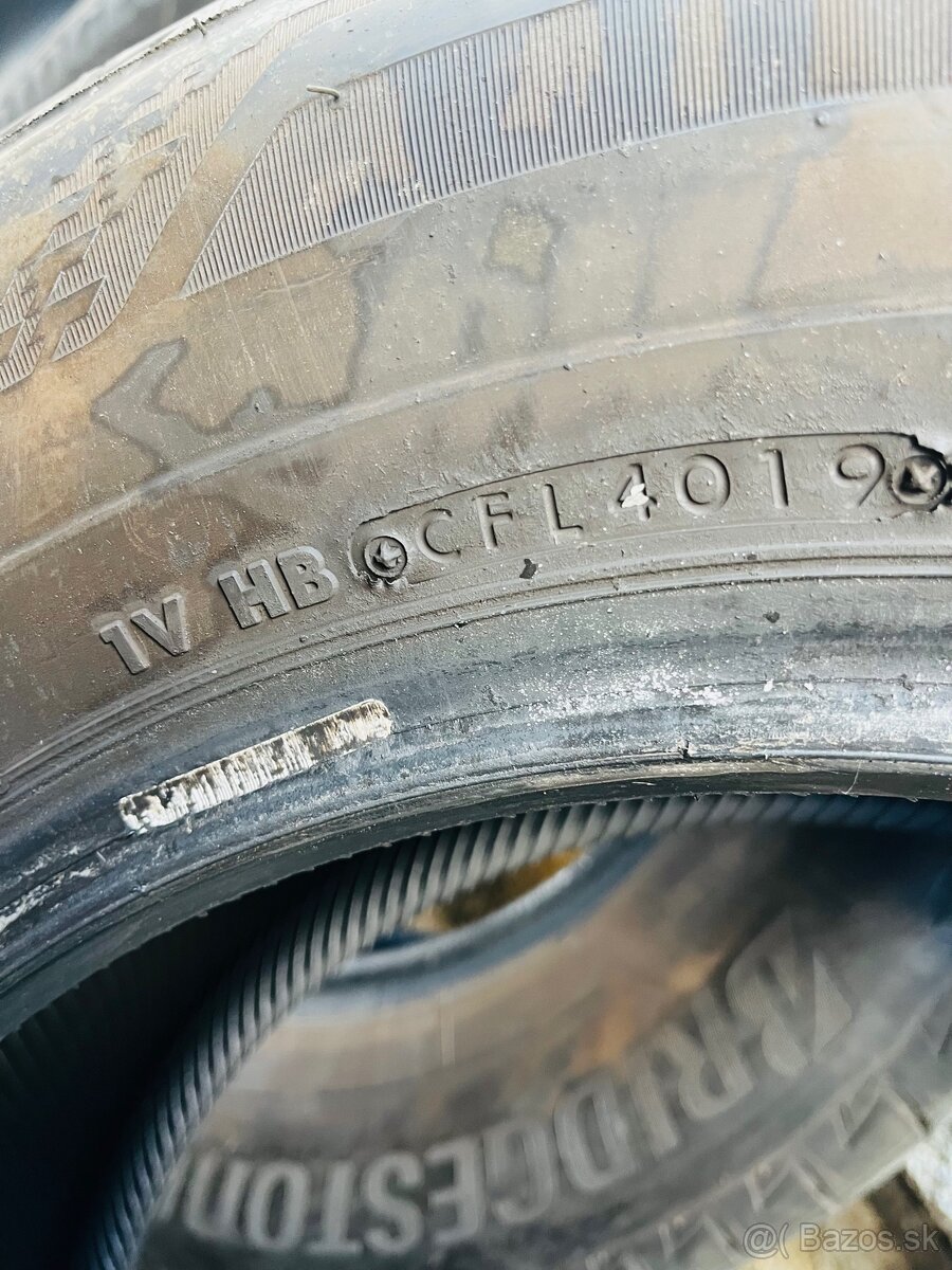 Bridgestone Turanza 215/65 R16 letné - 3