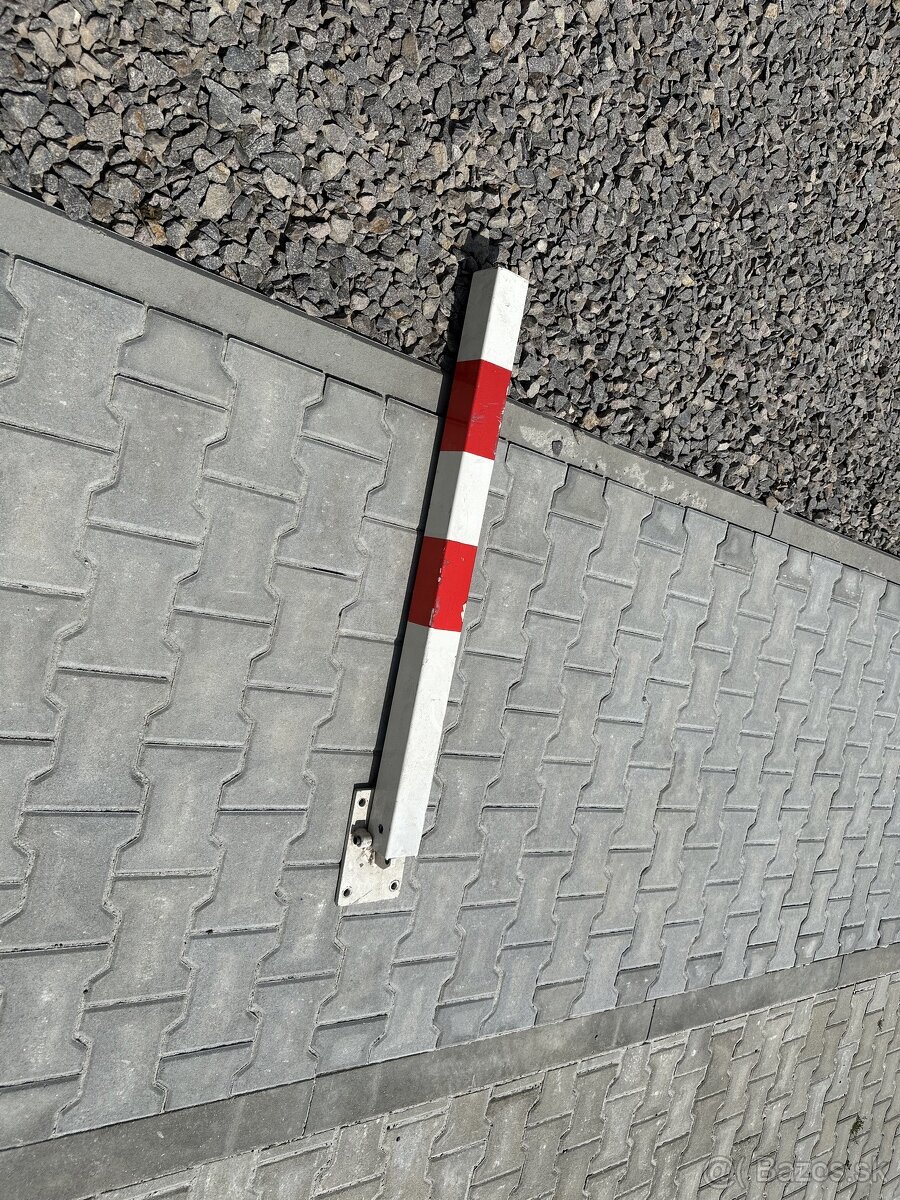 noha na zákaz parkovania - 3