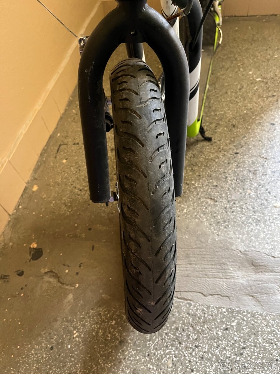 Mestska kolobezka - 3