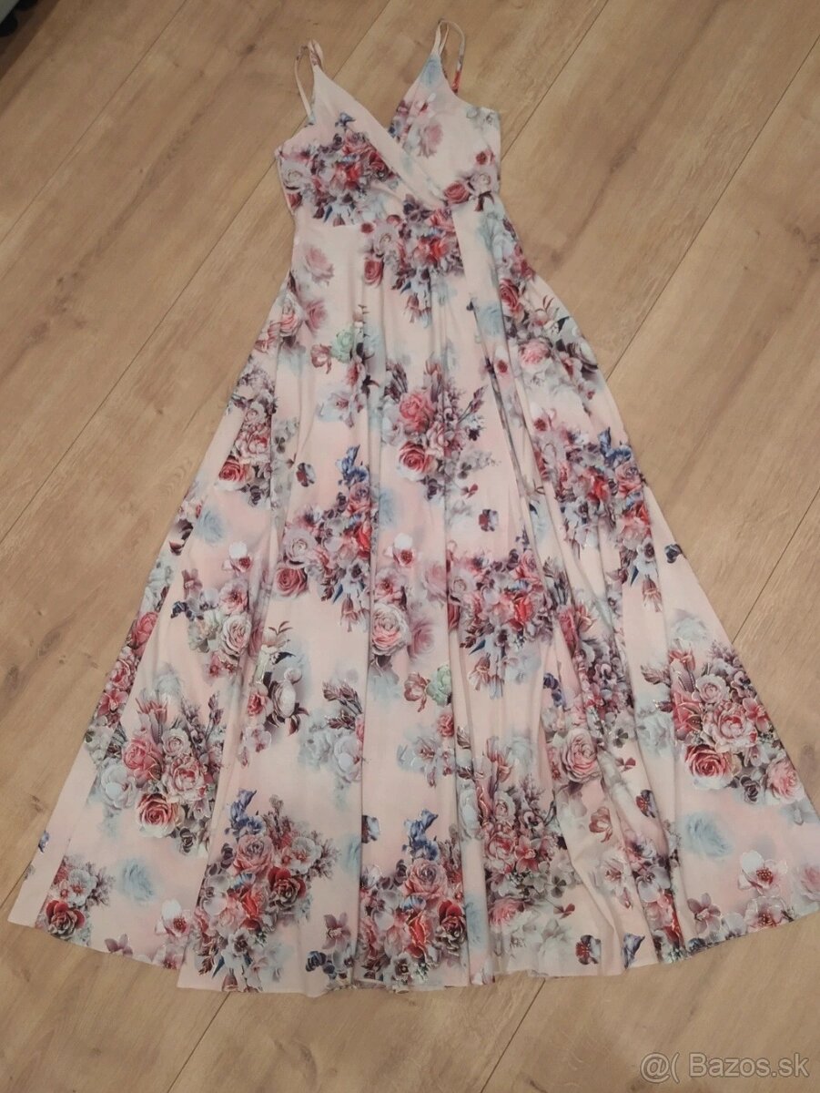 Dlhé kvetinové spoločenské šaty - 3