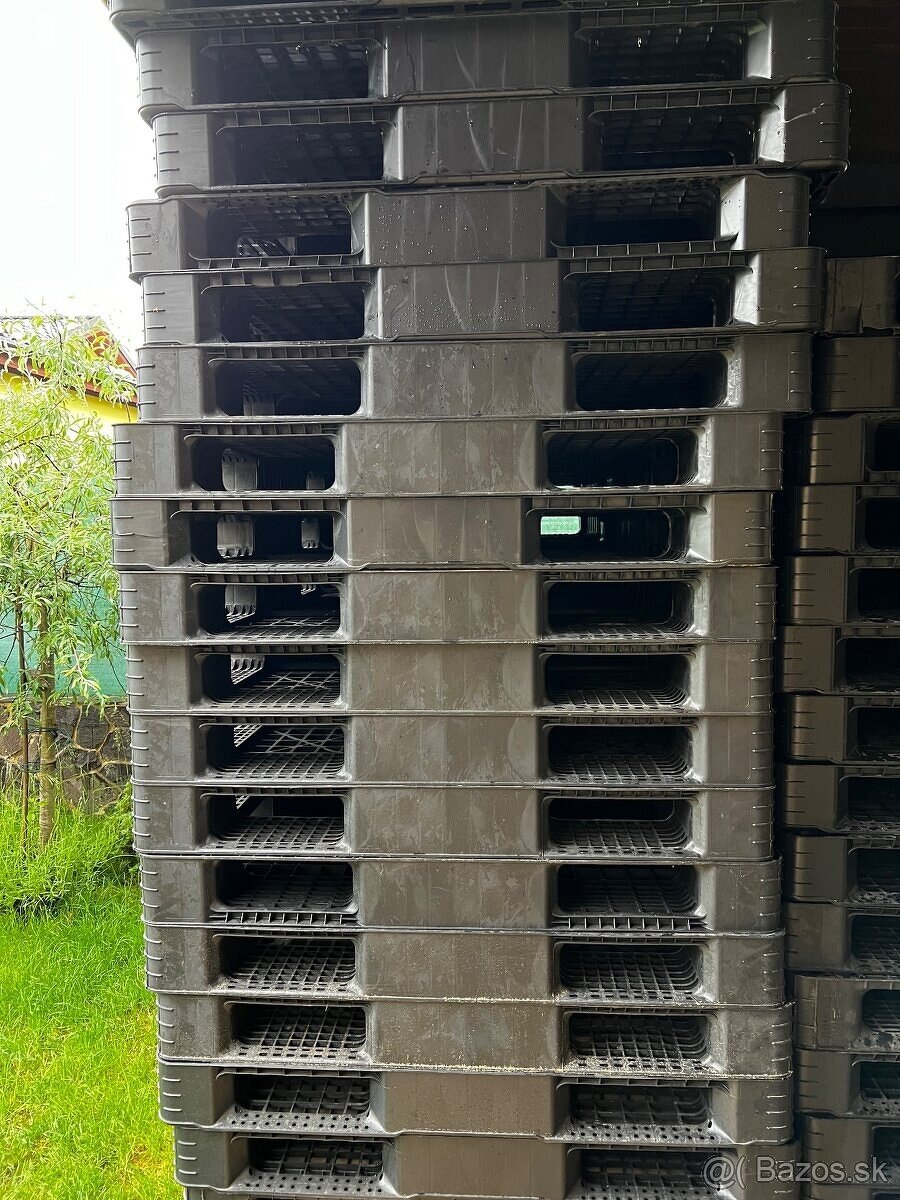 Plastové palety 1300x1100x122 - 3