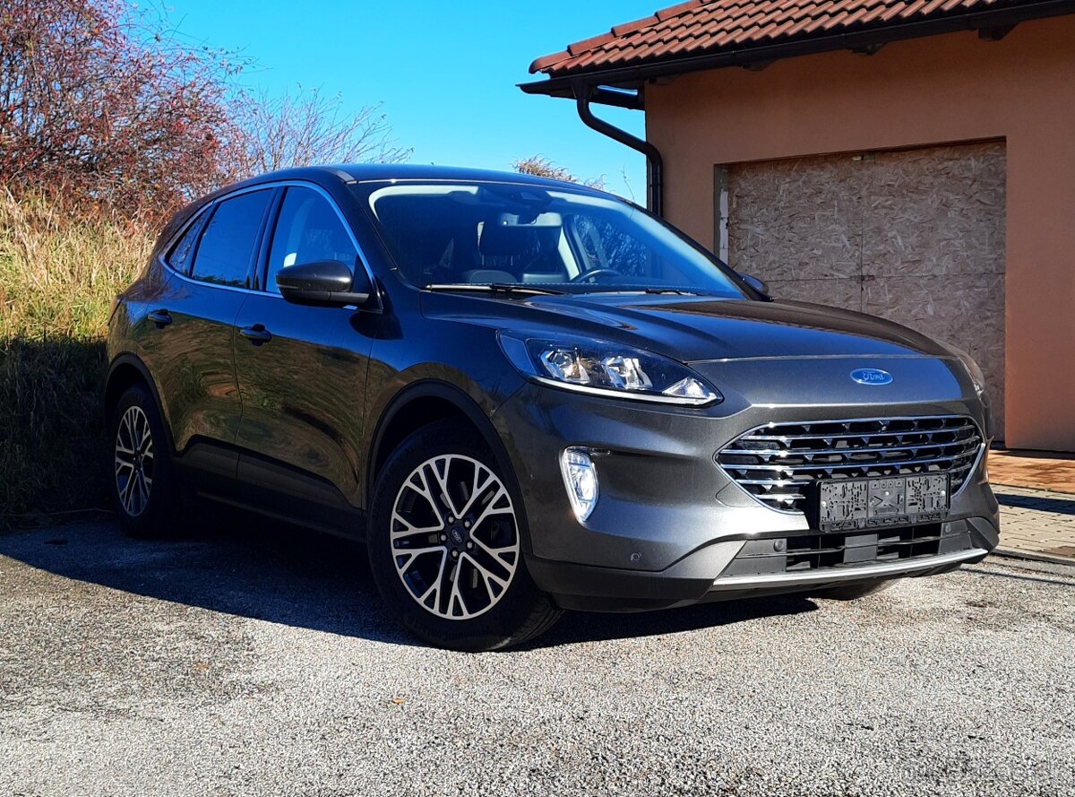 Predám Ford Kuga 2.5 Duratec PHEV 225k Titanium CVT - 3
