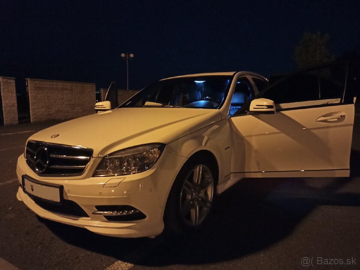 Mercedes-Benz C trieda W204 AMG paket Sedan 2010 - 3