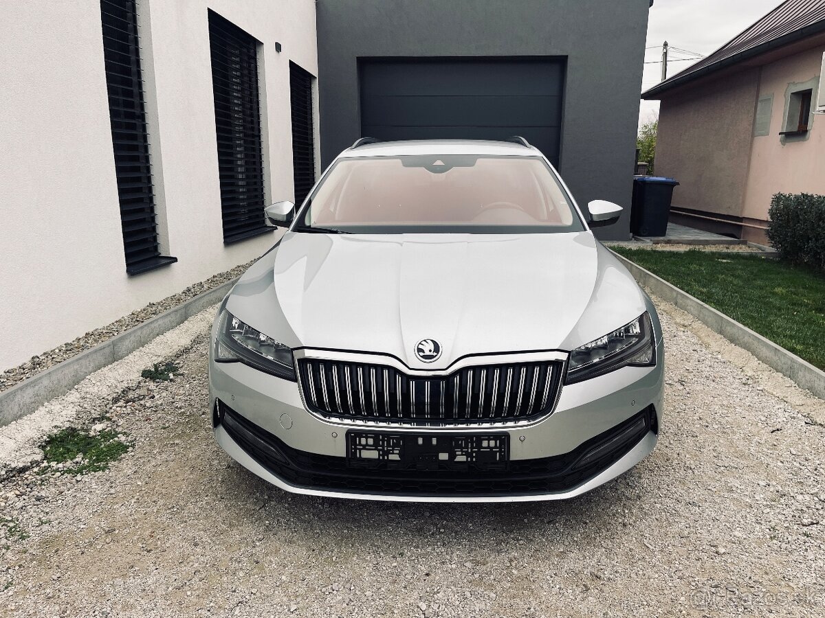 Škoda Superb Combi 2.0TDI Style 2021 - 3