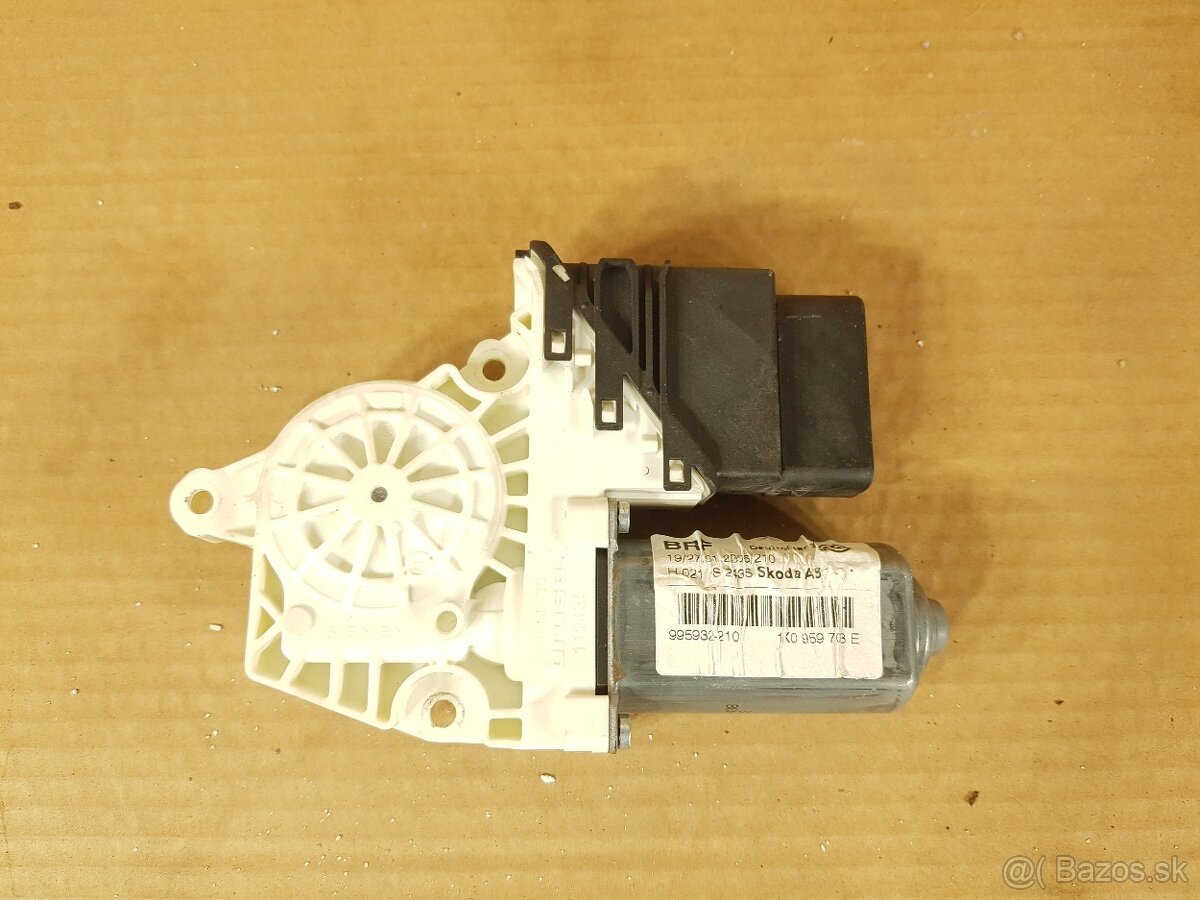 Predám mix dielov Škoda Octavia 2 - 3