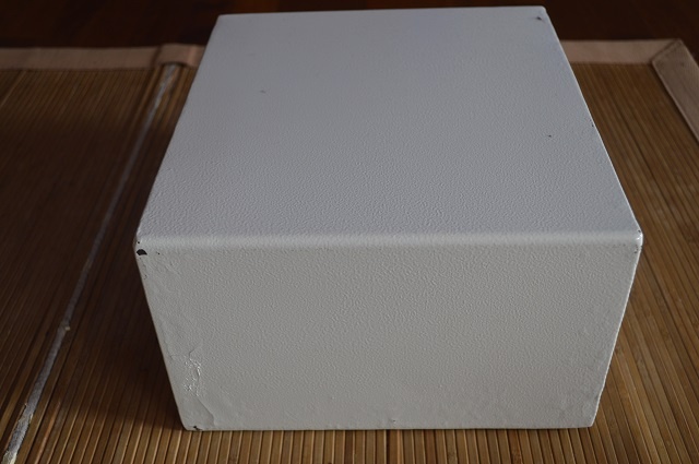 predam tazky, masivny trezor - 3