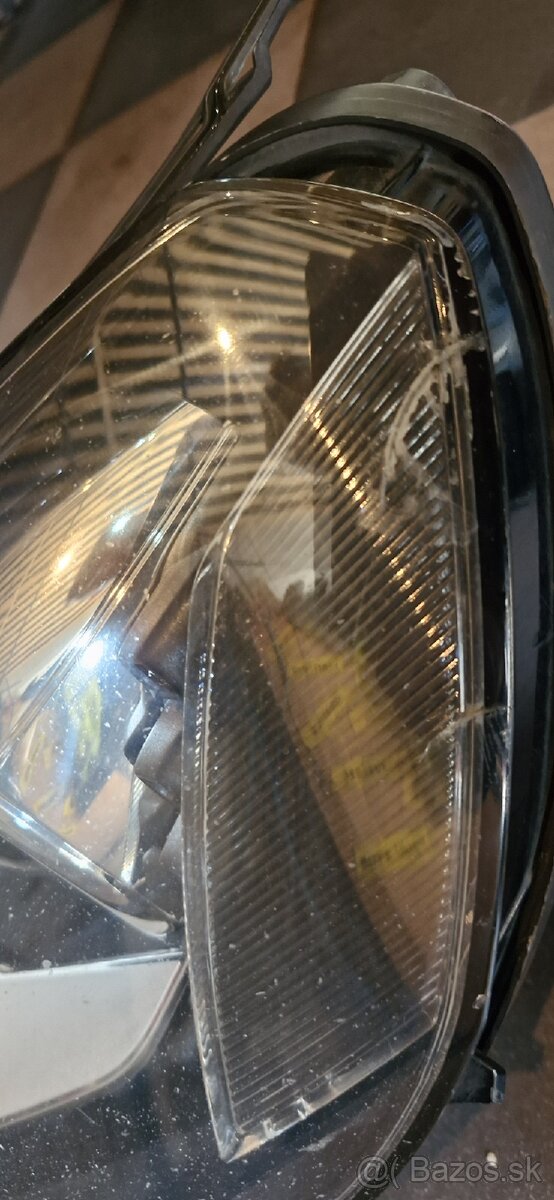 Predne lave svetlo Touareg 7p 2010-2015 - 3