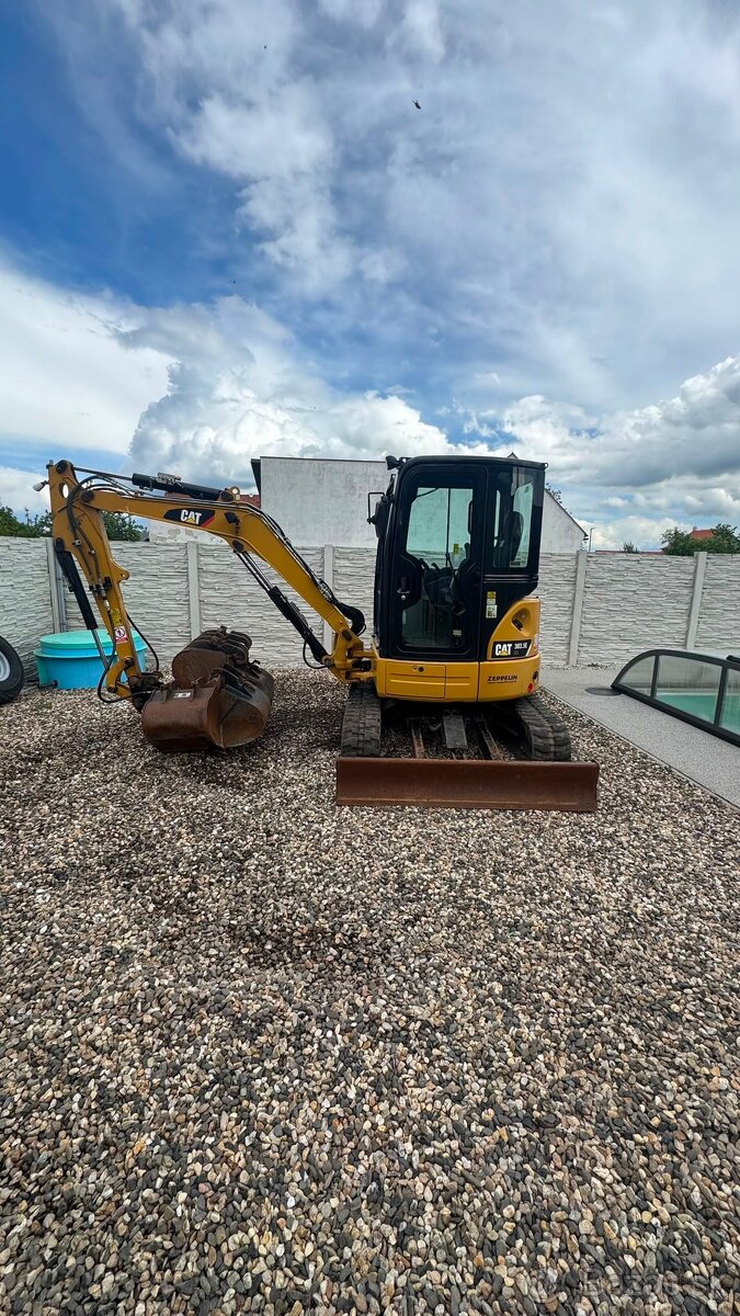Pásový minibagr CAT 303.5 ECR - 3