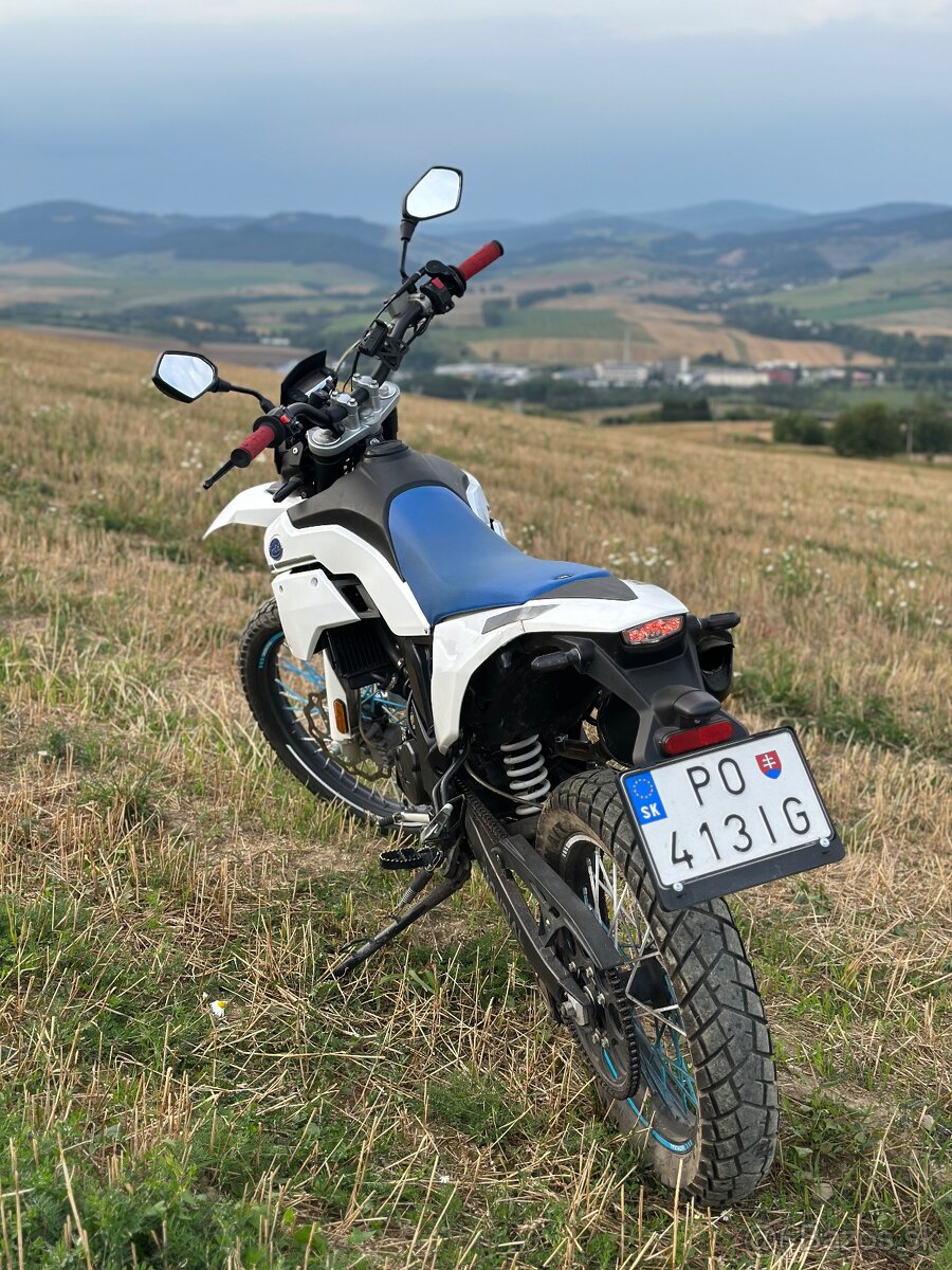 Mondial SMX 125 - 3