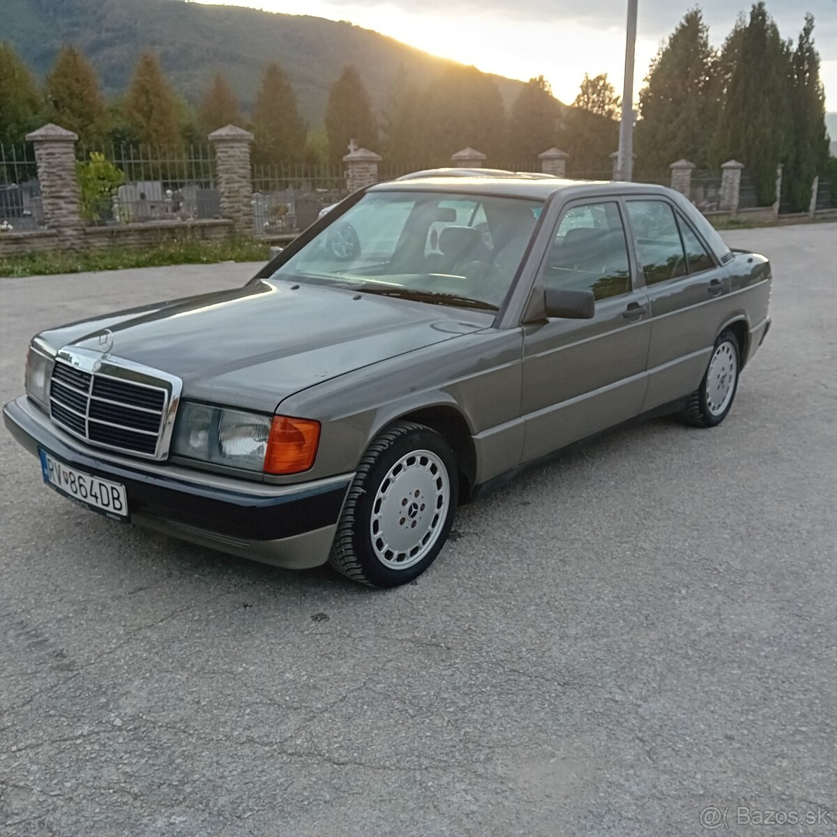 Mercedes-Benz w201 190d - 3