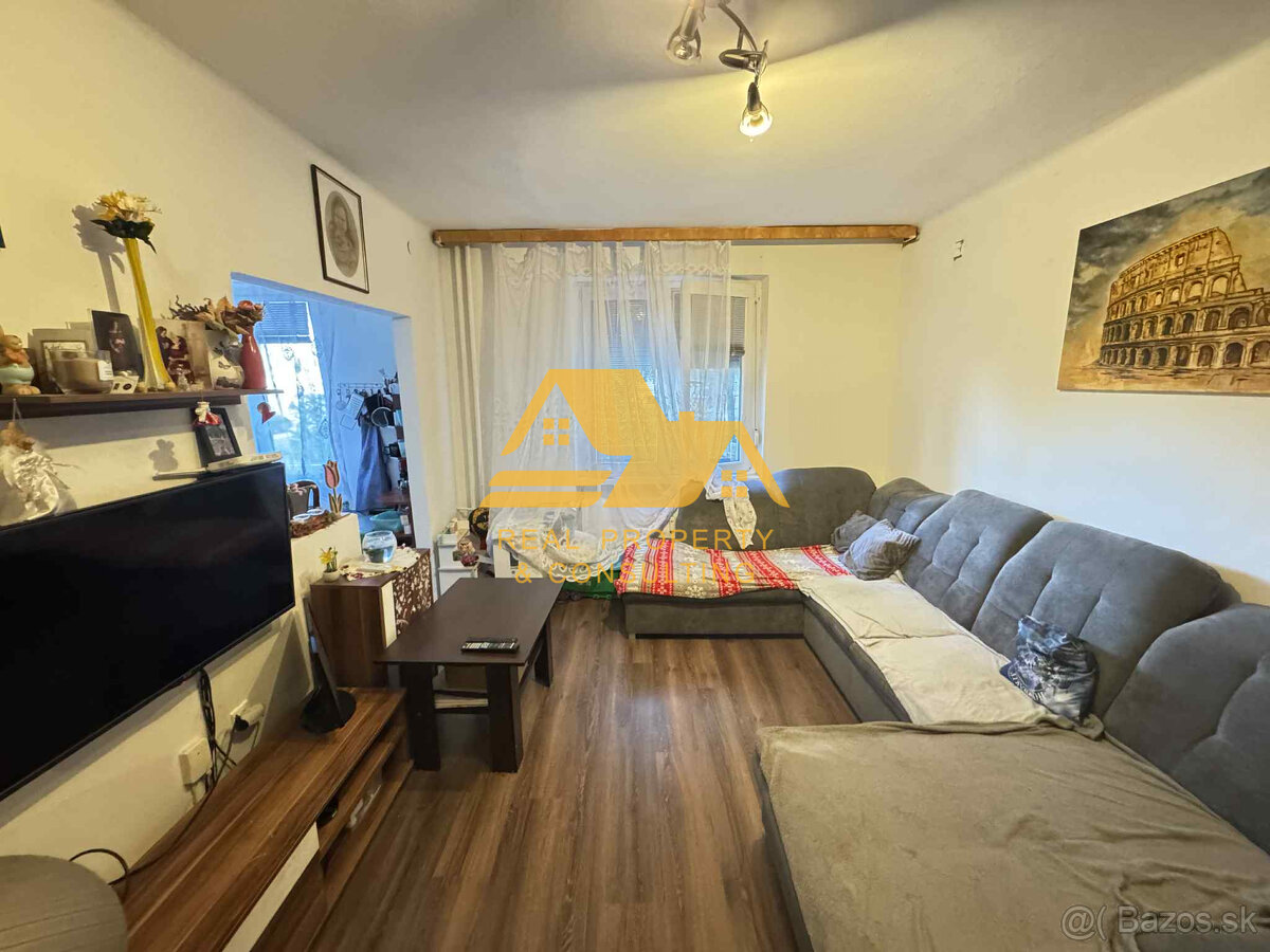 Predám tehlový 2 izbový byt v Nových Zámkoch - 3