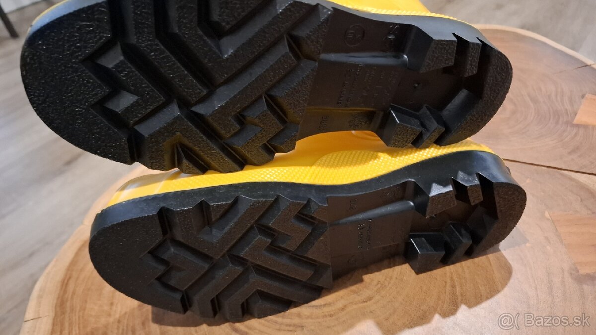 Gumáky s oceľovou bezpečnostnou špičkou č. 39 - 3