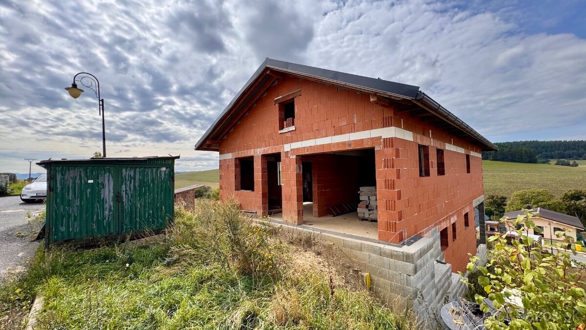 Rodinný dom vo Vlkovej – ideálne miesto pre Vašu budúcnosť - 3