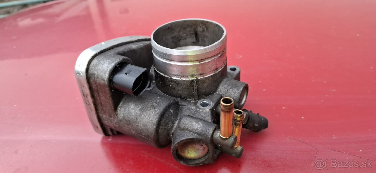 Škrtiaca klapka 1.6mpi 75kW Škoda Octavia 2 , VW Golf 5 - 3