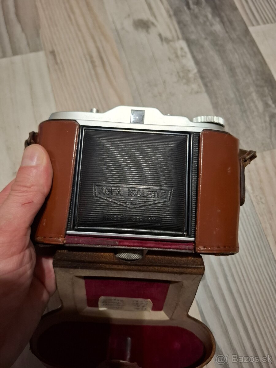 Starý fotoaparát 1 - 3