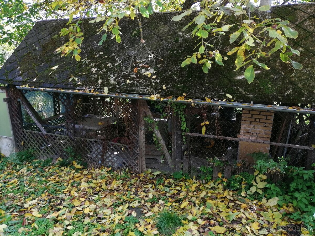 Predám usadlosť na polosamote - 3