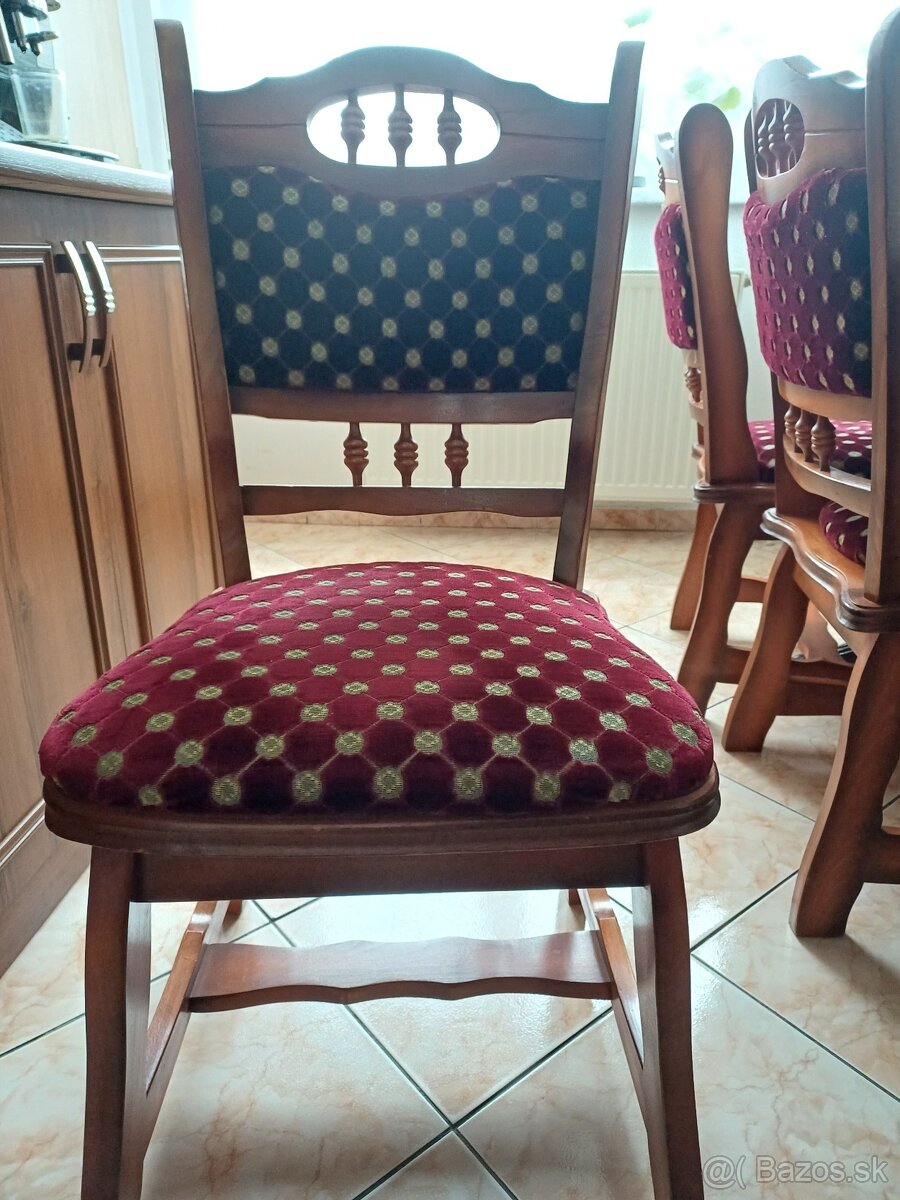 Jedálenský stôl - 3