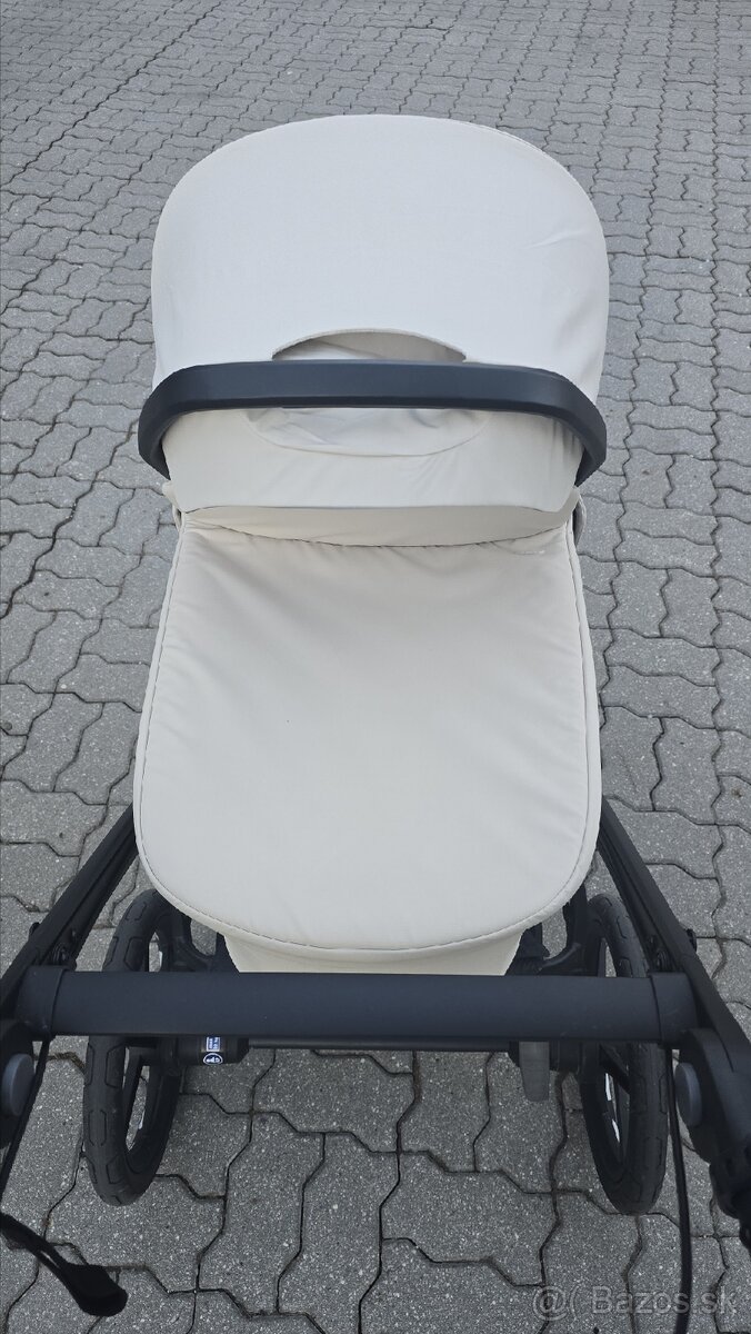 Thule Urban Glide 3 / 4 vanička - 3