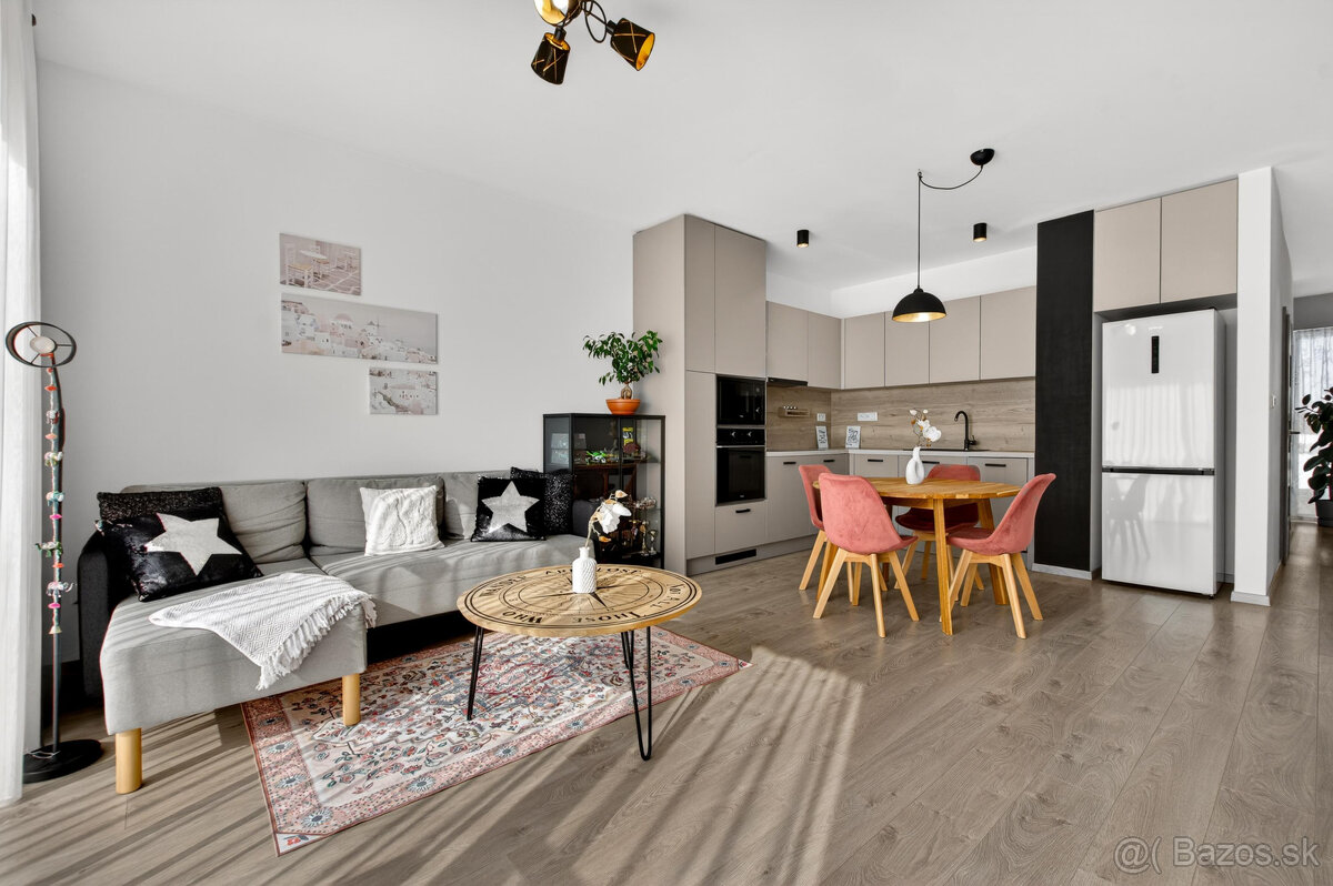 3 izbový byt v obľúbenom projekte Lastovičky Nová Dedinka, n - 3