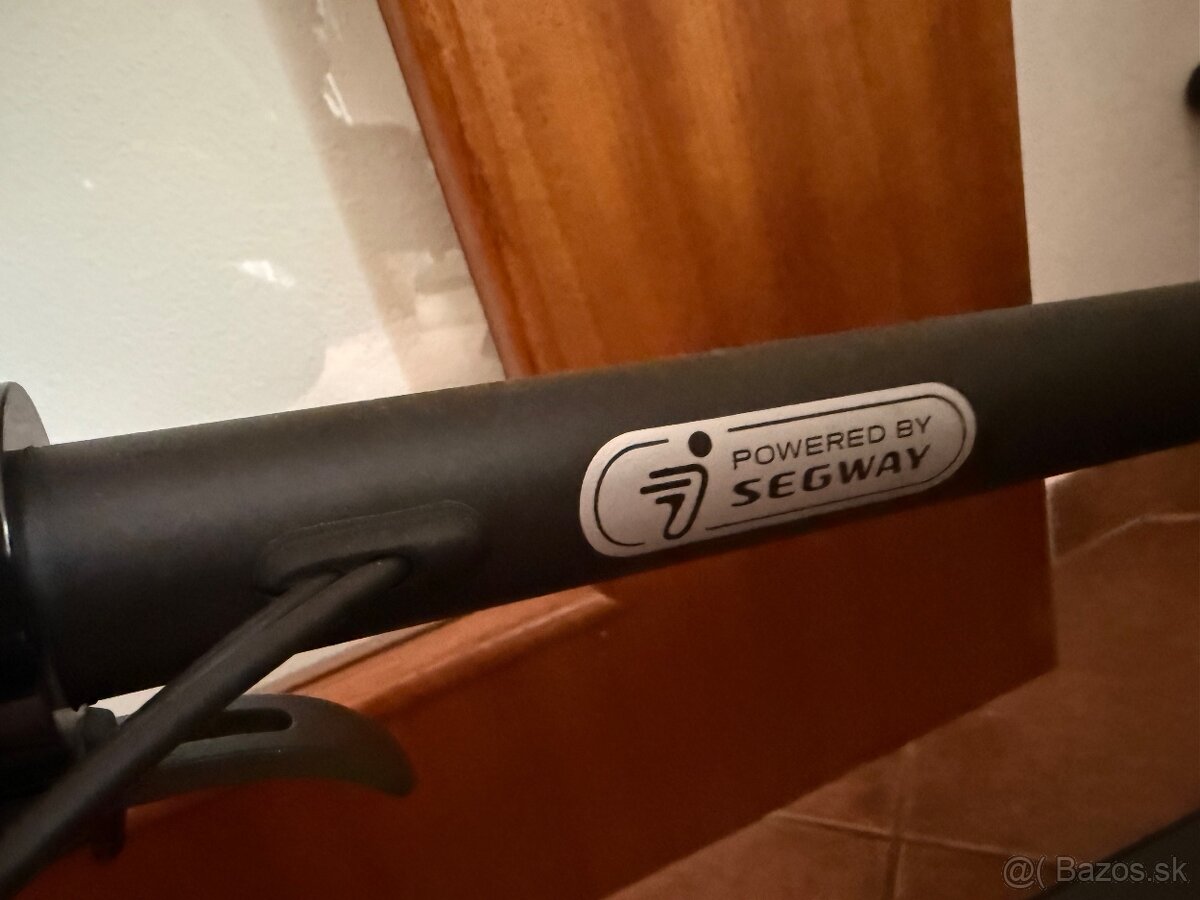 Ninebot Kickscooter F2 kolobežka - 3