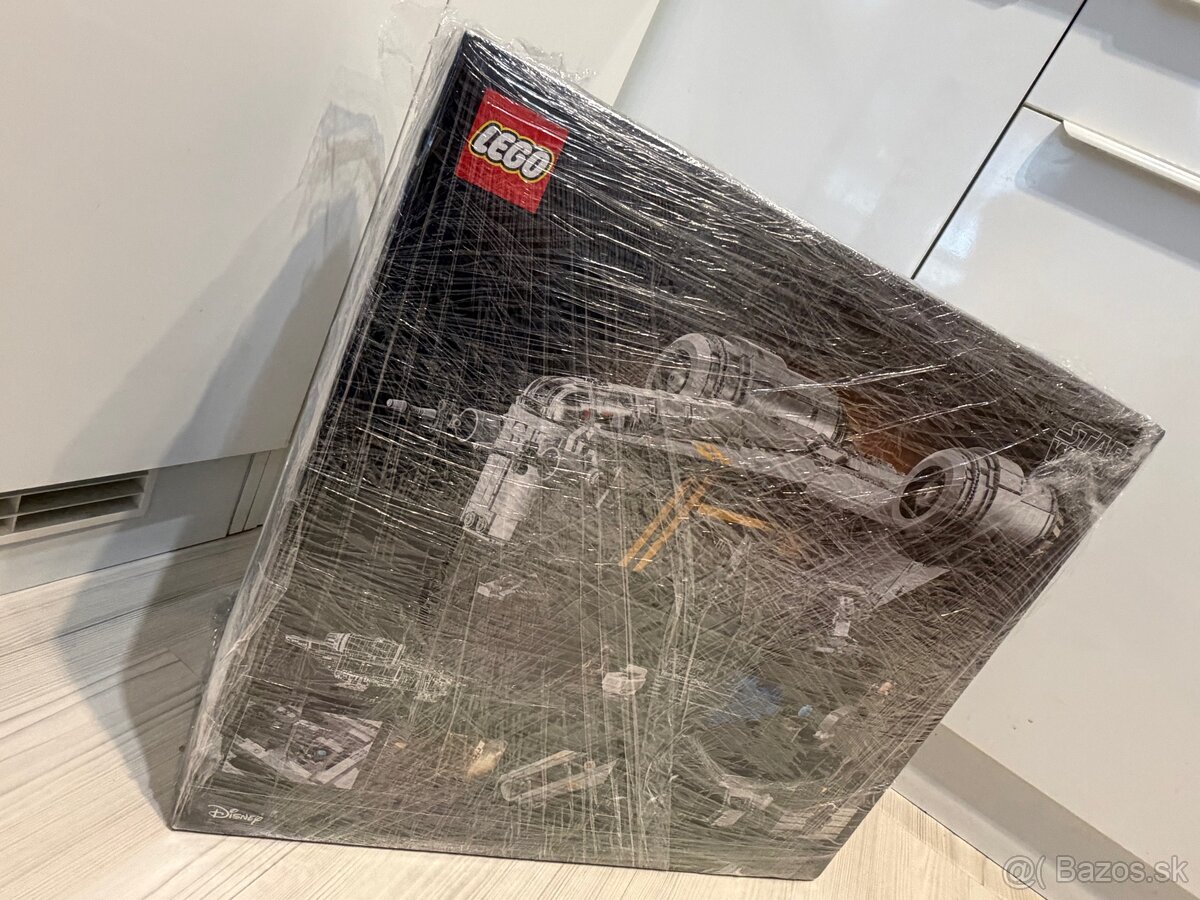 Lego Razor Crest - 3