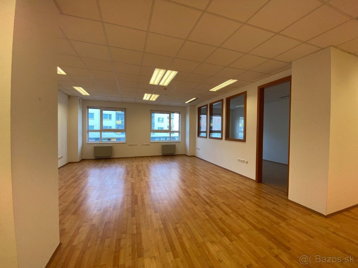 Rekonštruované kancelárske priestory na prenájom - ul. Údern - 3