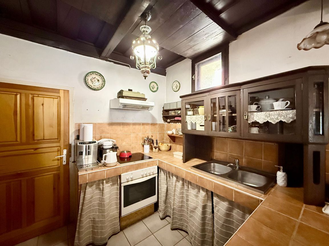 MAĎARSKO - HEJCE PEKNÝ 3 IZBOVÝ RODINNÝ DOM NA VEĽKOM POZEMK - 3