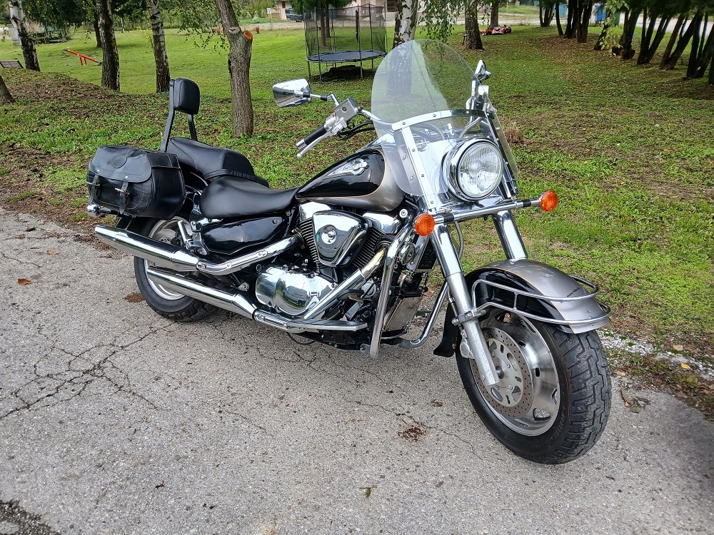 Suzuki VL 1500 Intruder - 3