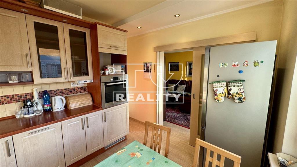 Veľkometrážny 3-izbový byt vo Vrakuni - 3