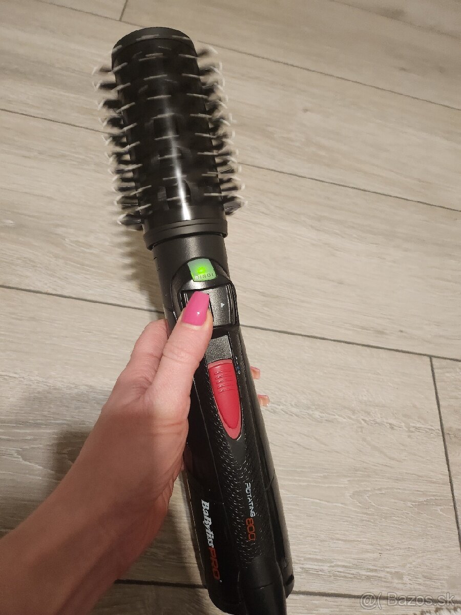 Teplovzdušná rotačna kefa Babyliss Pro - 3