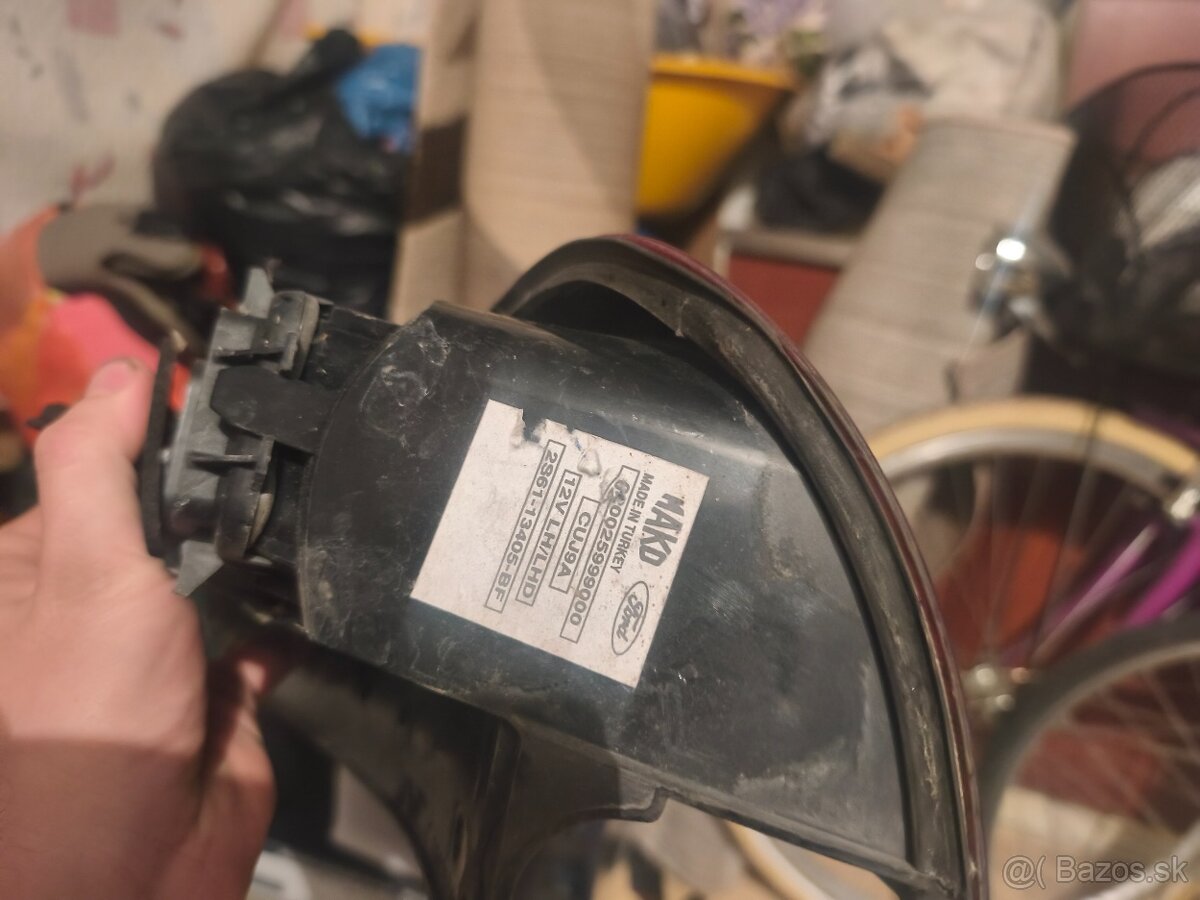 Ford fiesta 2004 - 3