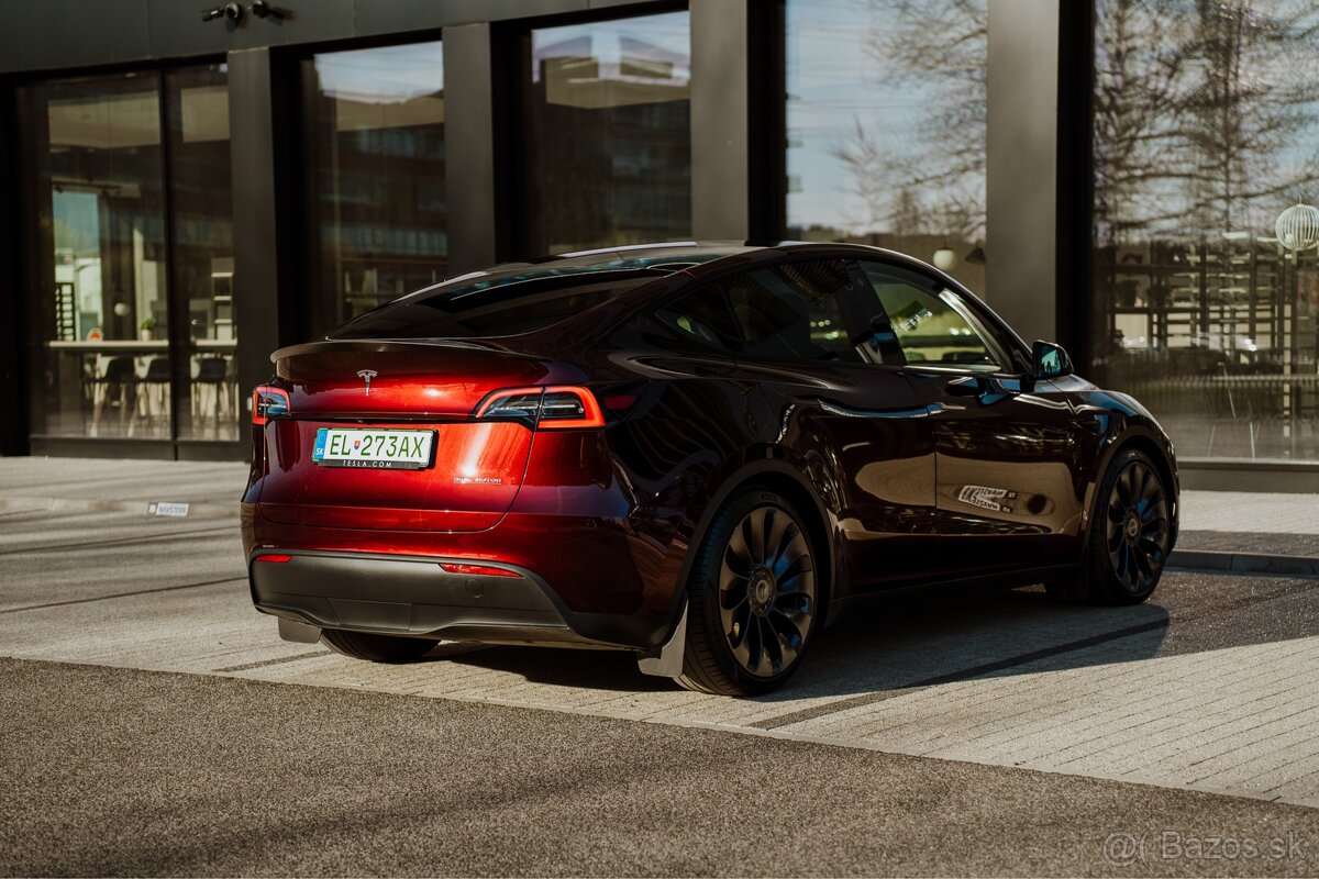 Tesla Model Y Performance 2023 - Predĺžená záruka - 3