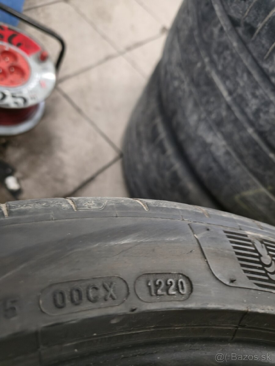 255/40 R21 , 265/40R21 - 3