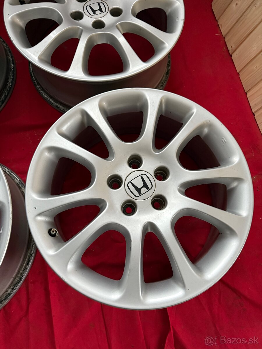 Original Honda 5x114.3 r18 - 3