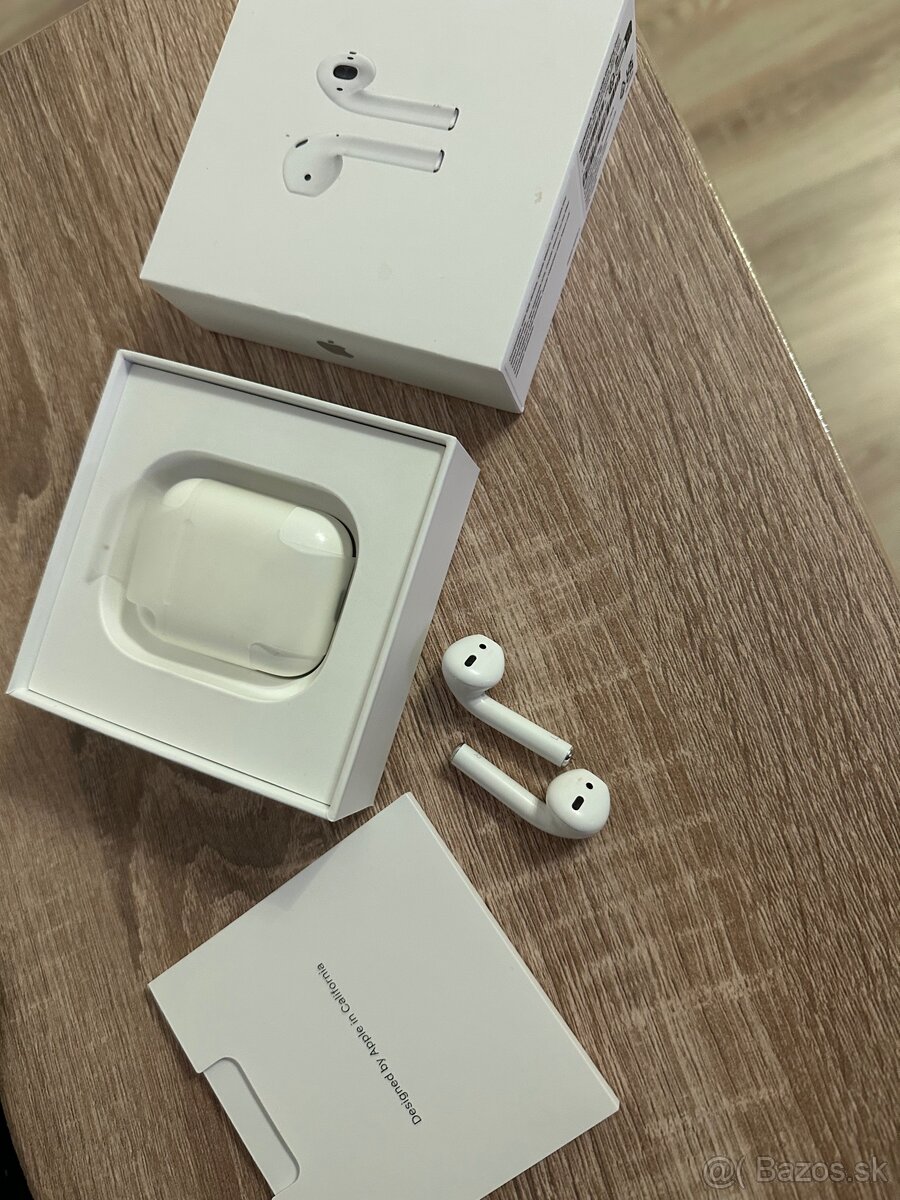 Apple AirPods 2 2019 - 3