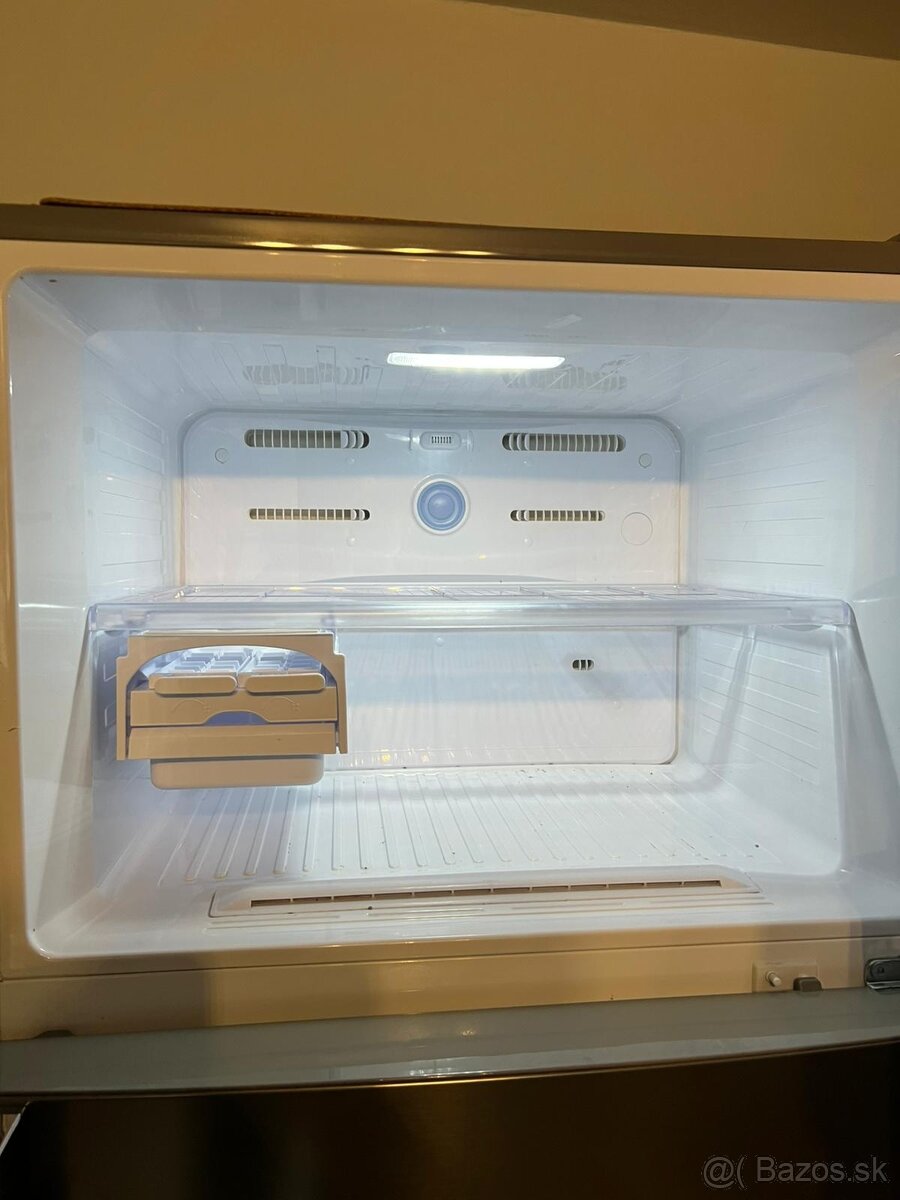 Predám chladničku Samsung - 3