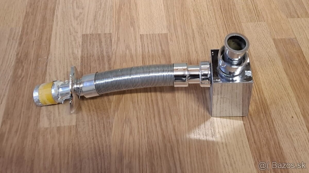 Umývadlo so závesnou skrinkou - 3