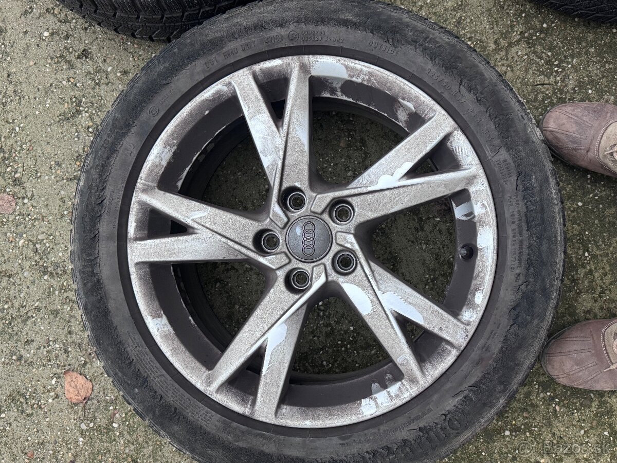 Elektróny Audi A4 B9 - 3