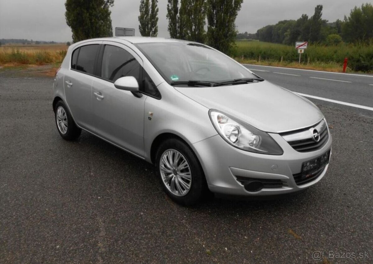 Opel Corsa 1,4 64 kW KLIMA Serviska benzín - 3