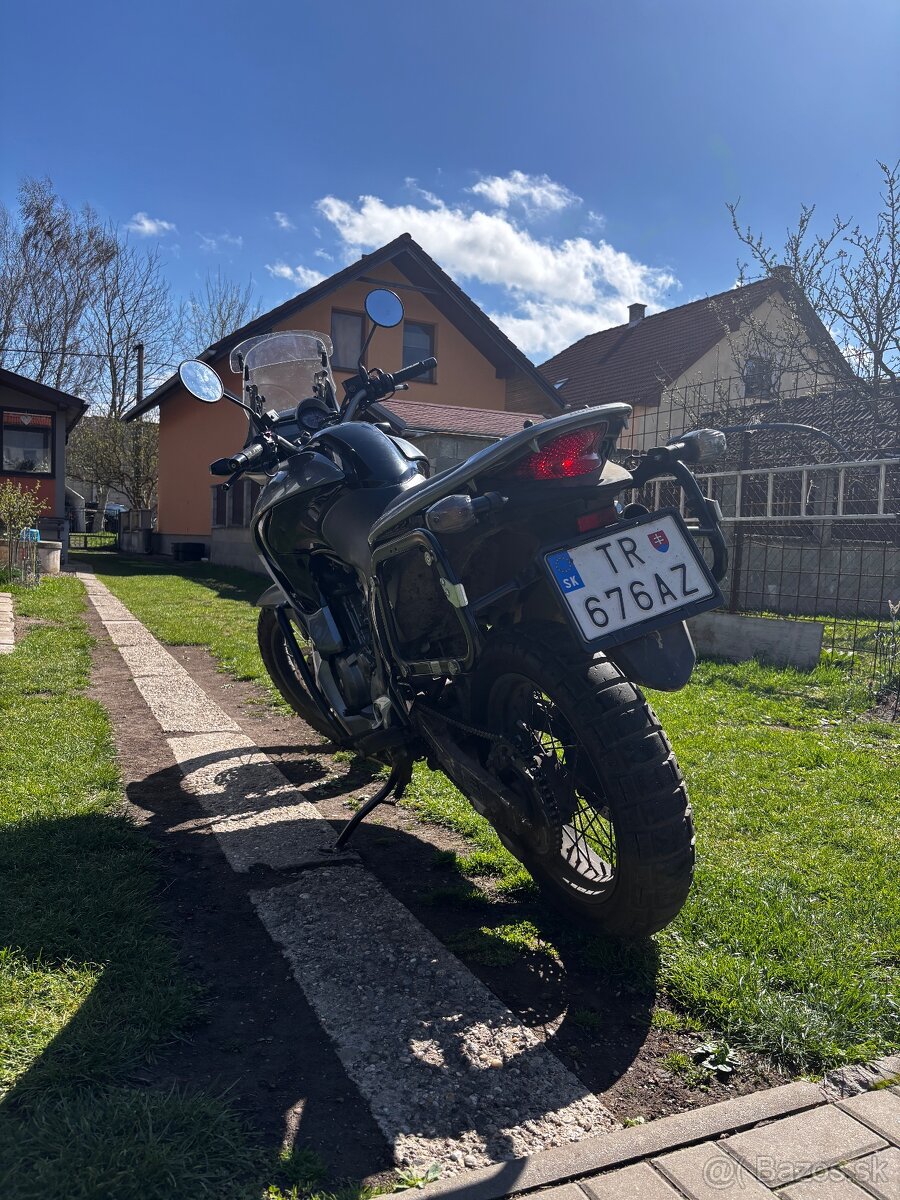 Honda Transalp 700 - 3