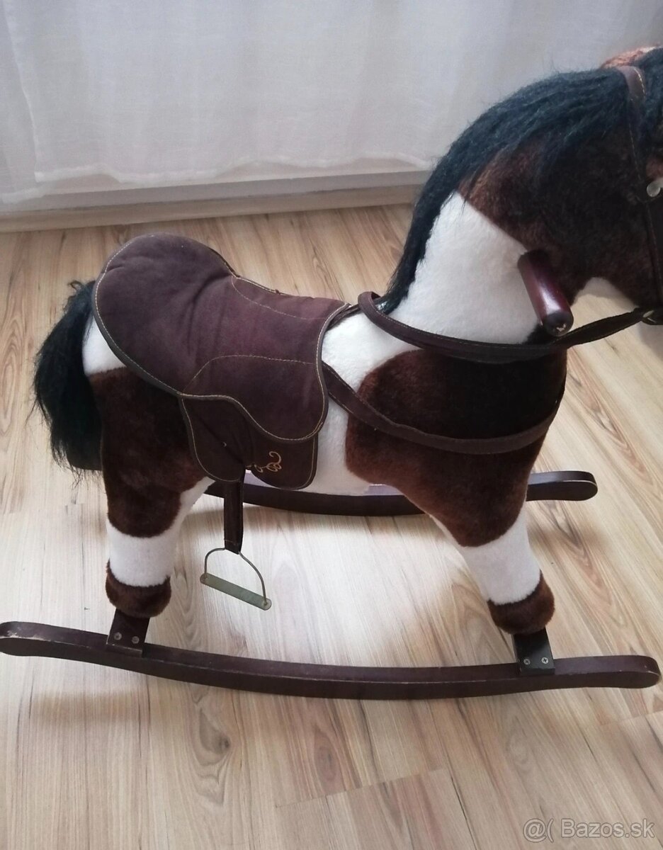 Interaktívny húpací koník - 3